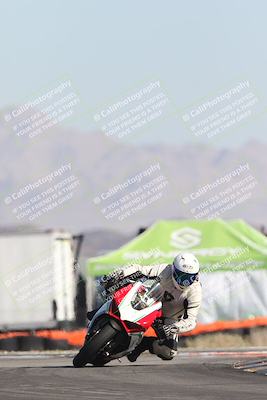 media/Oct-26-2025-Race Pace (Sun) [[c1447ca738]]/Verified/5-Turn 16 (1050am)/